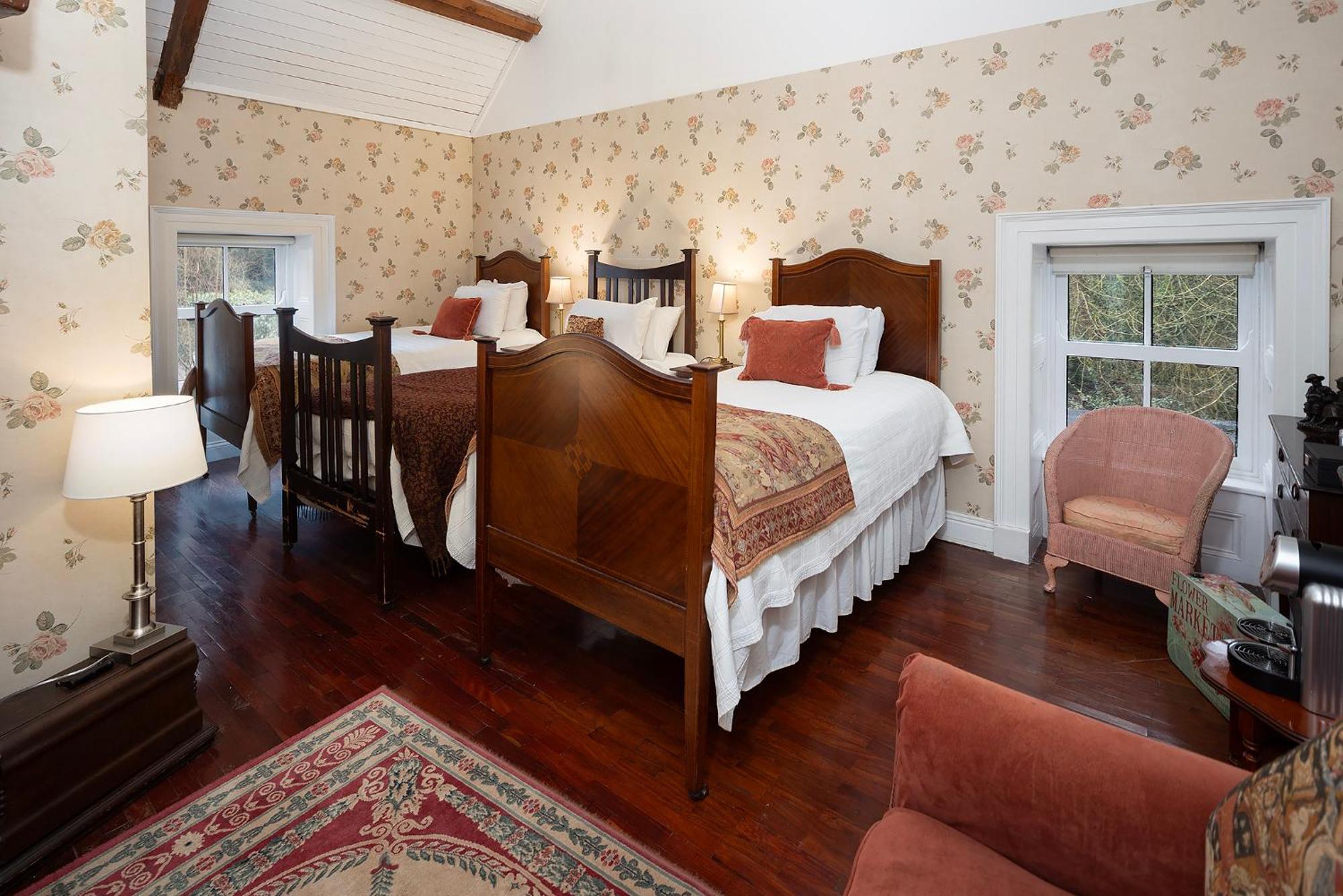 Barnabrow Country House Killinagh Exteriör bild